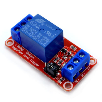 Módulo de relevo de canal 1 12V com isolamento por optoacoplamento na placa de PCB vermelha