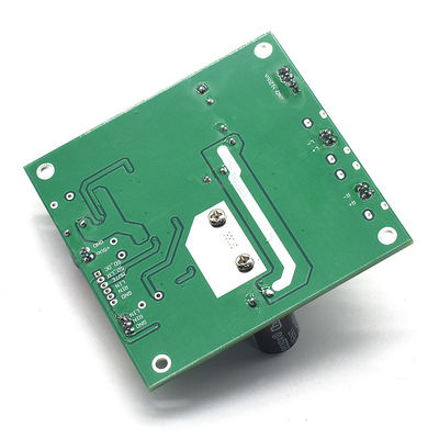 CA-3138A 5V Quadro de amplificador de canal duplo 2x50W Entrada 8-24V